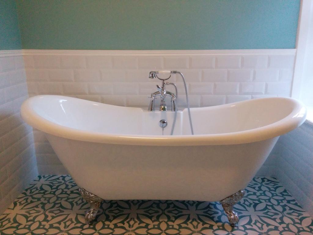 Narrow Water Castle Self Catering Accommodation Warrenpoint Bilik gambar